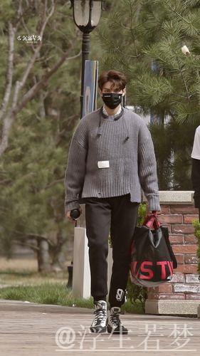 刘星宇：哈利伯顿上演了一场奇迹之秀