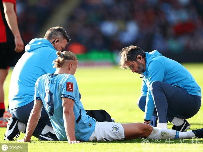 足总杯-哈兰德进球后失点并伤退 曼城2-1力克伯恩茅斯