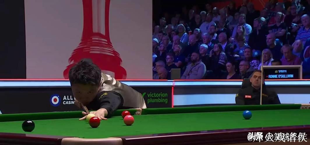 周跃龙6-4战胜奥沙利文 晋级斯诺克英锦赛16强 周跃龙6-4战胜奥沙利文 晋级斯诺克英锦赛16强